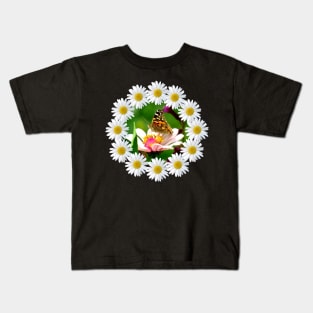 daisies flowerpattern butterfly insect daisy bloom Kids T-Shirt